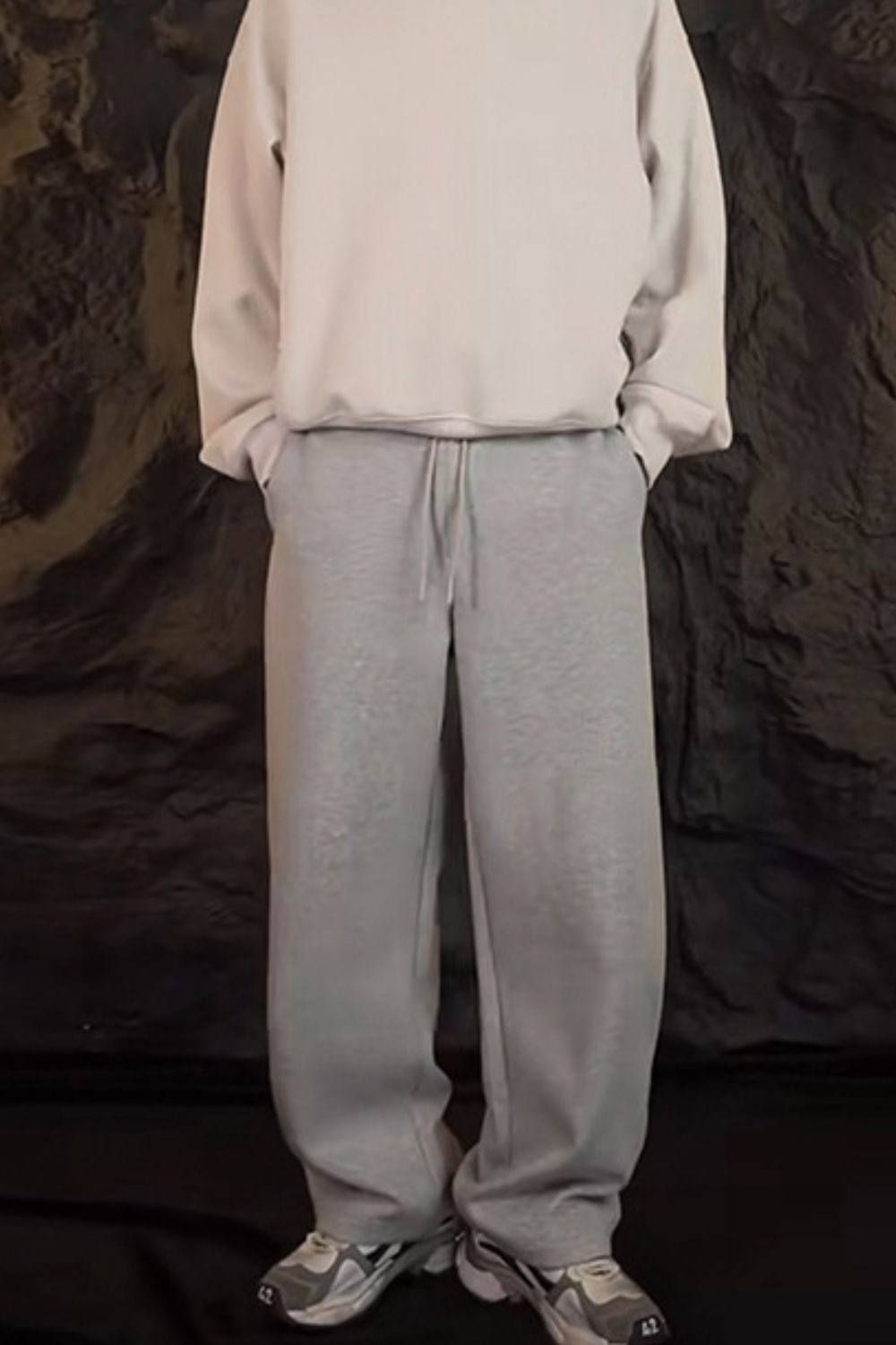 Men’s Drawstring Straight-Leg Sweatpants